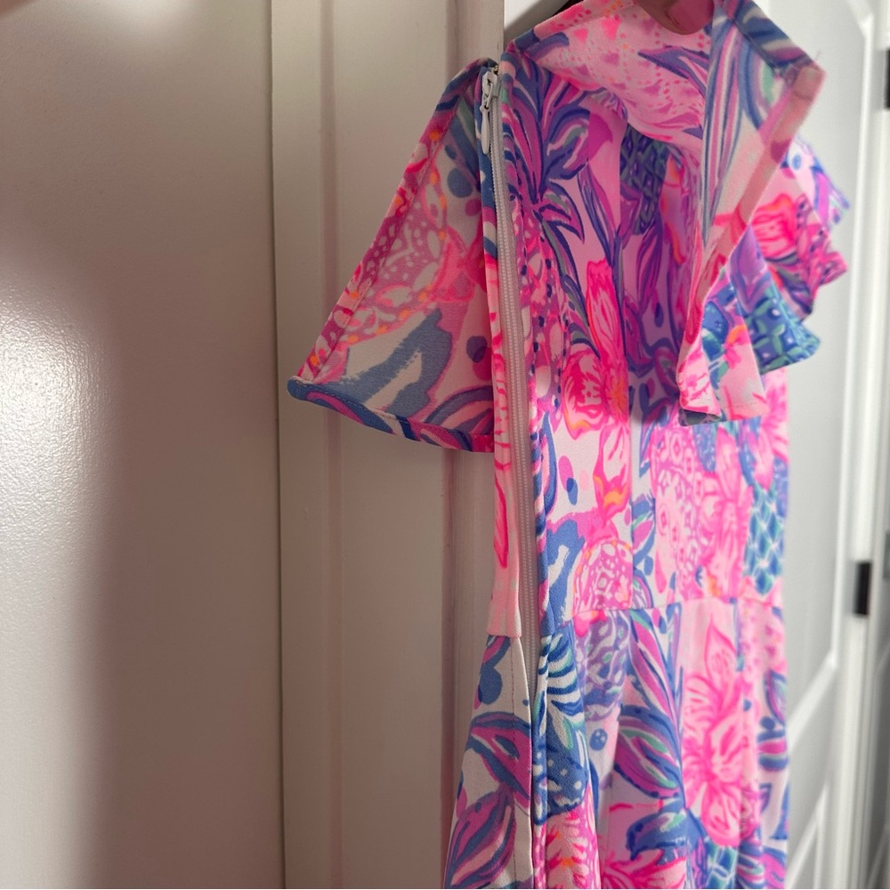 Lilly Pulitzer (2) “Kipton” Romper - One Shoulder Blue / Pink Floral Print - Picture 4 of 11